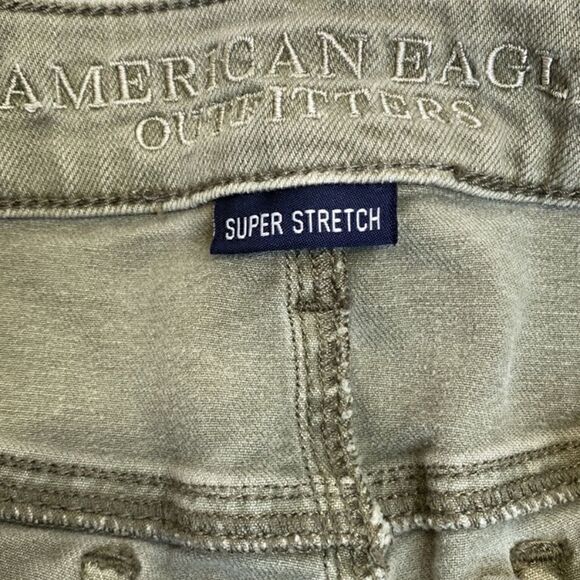 American Eagle Army Green Jean Shorts - Picture 5 of 6